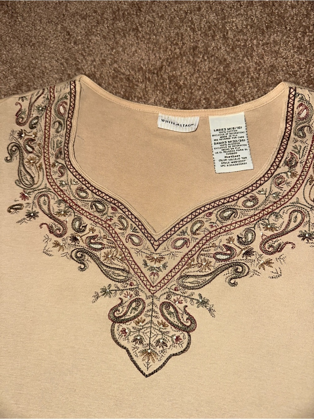 VTG White Stag Women's Cream Paisley Embroidered V-Neck Baby Tee